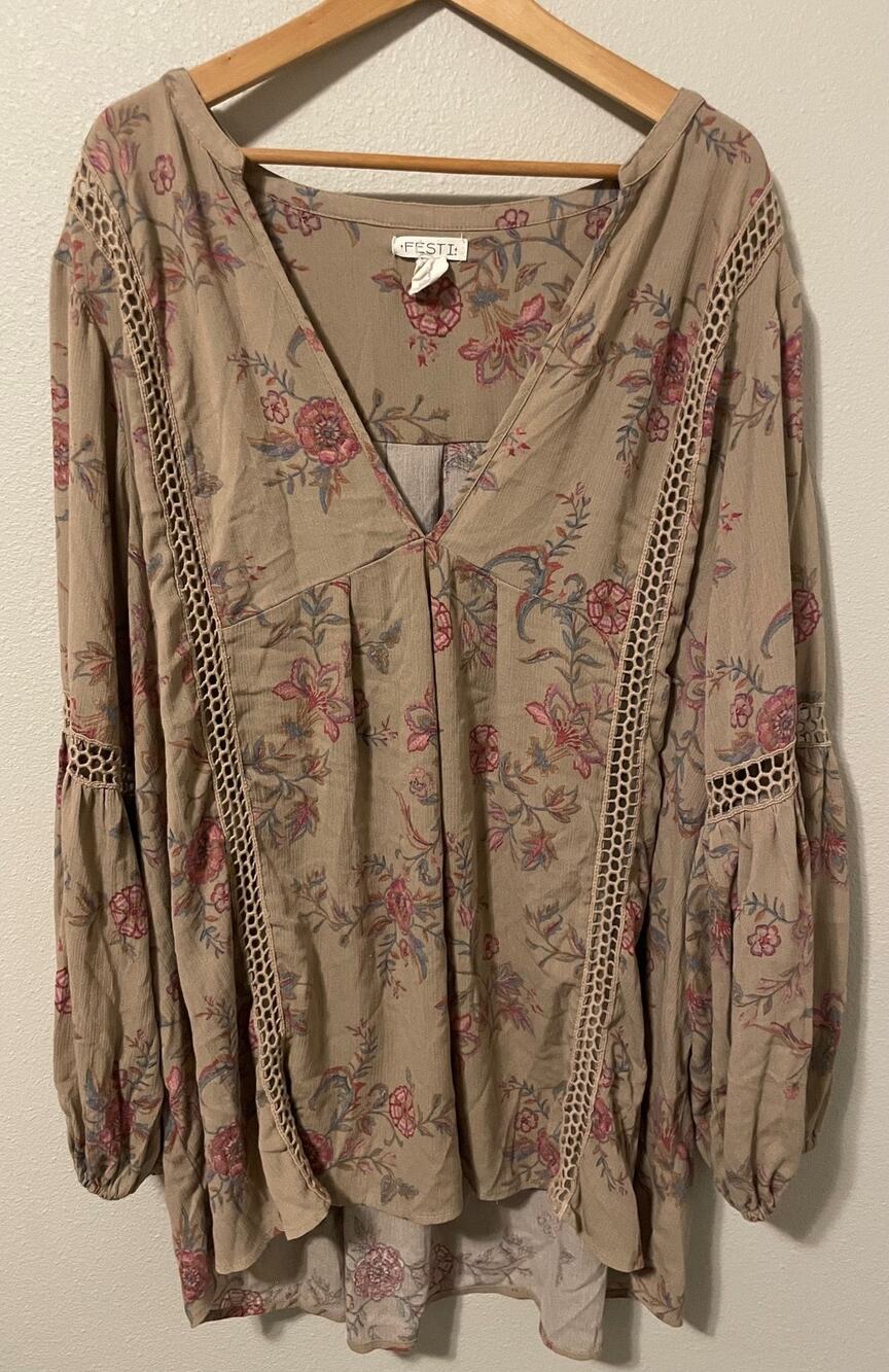 Torrid Festi Inset Gauze Tunic Womens 4X Beige Floral Crochet Boho Peasant